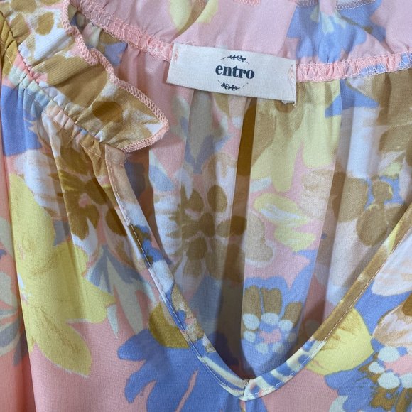 NWOT Entro Flutter Sleeve Floral Top in Peach - Picture 6 of 8